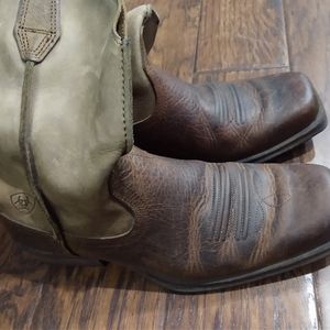 Ariat Ropers